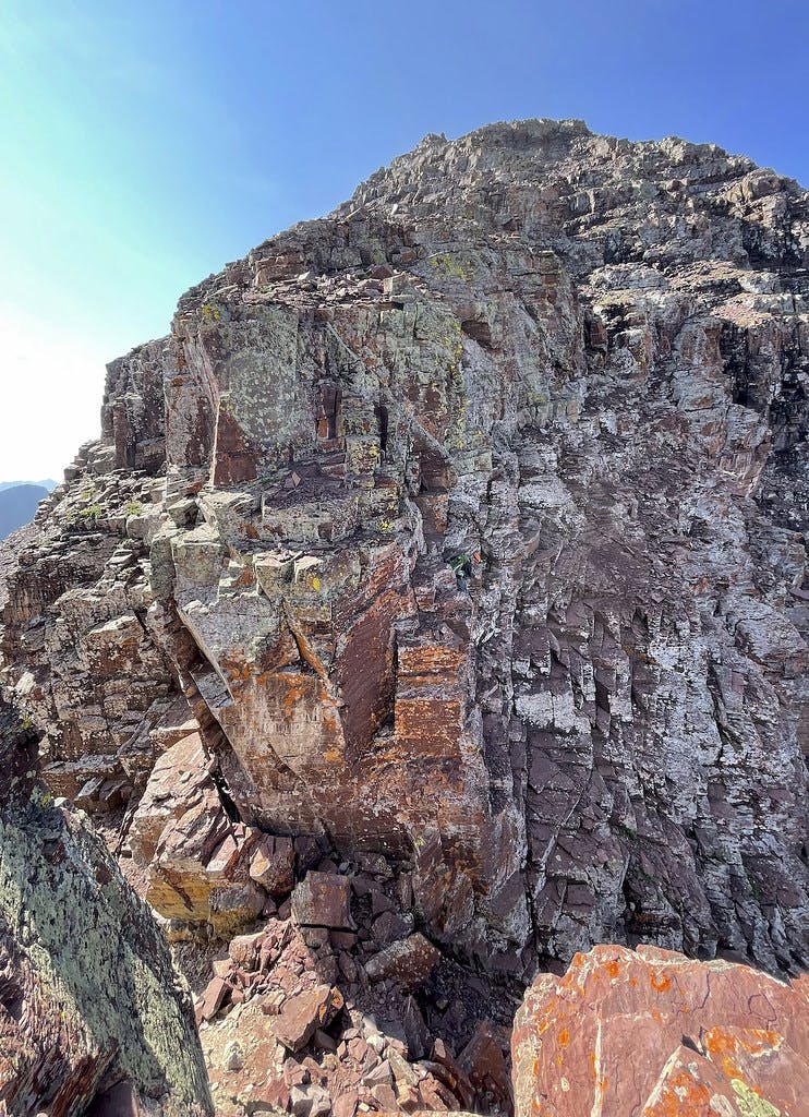 Looking back at the last bit of Maroon's descent from across the Bell Cord. Zoom in to see our climbing partner Jason working his was down the 20 foot wall.